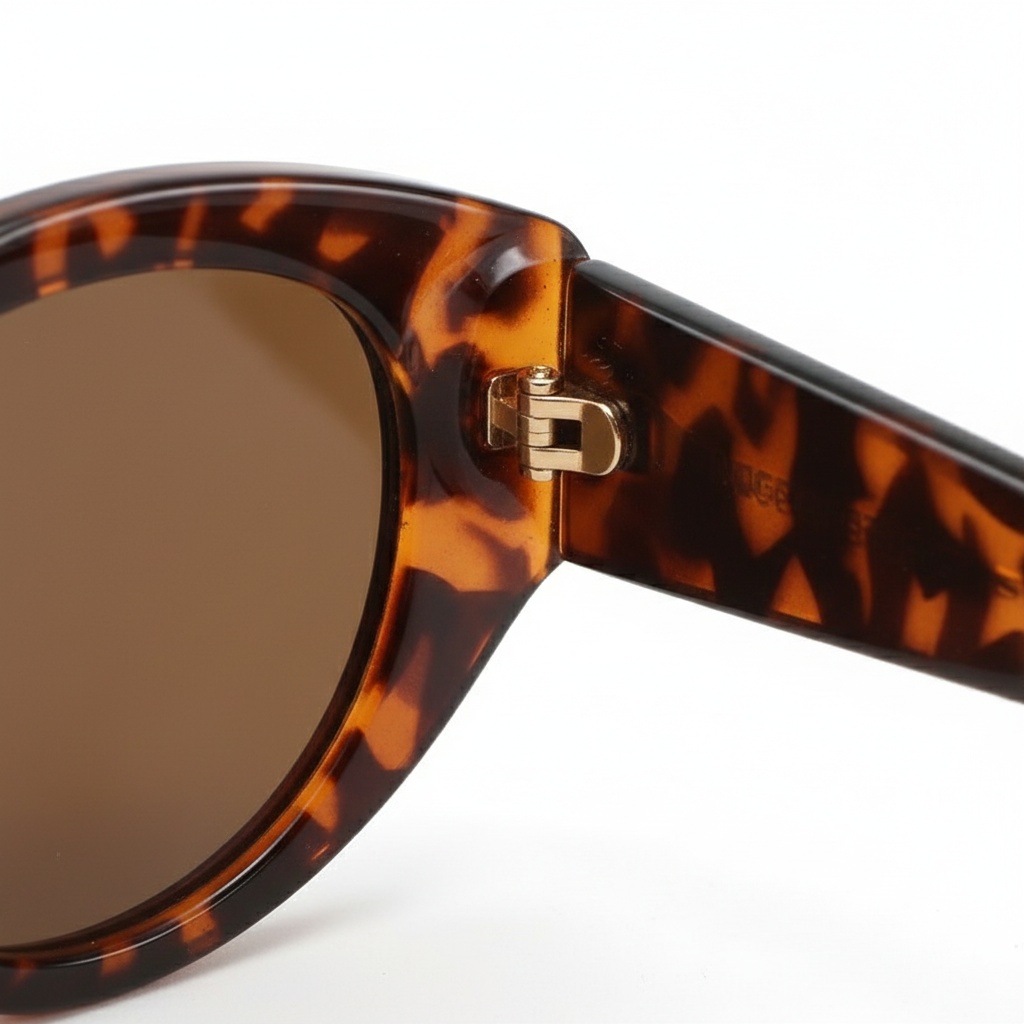 Womens Oval Retro UV400 Sunglasses - Simple, Stylish, Lightweight - Image 12