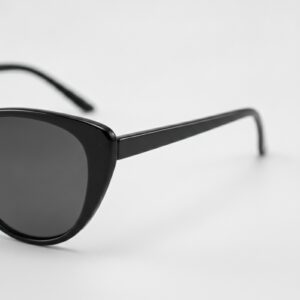 minimal cat eye sunglasses 1