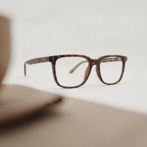 square classic reading glasses 2